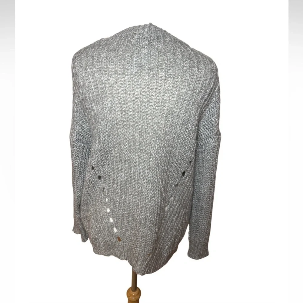 American Eagle Outfitters soft stylish